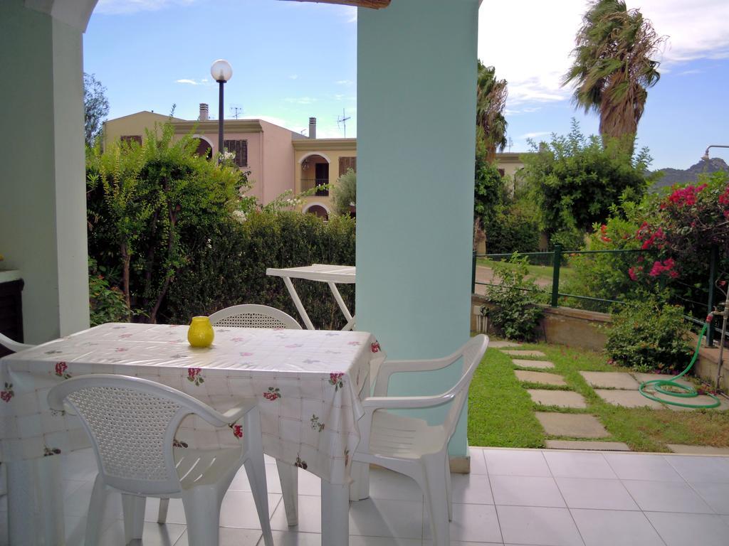 Appartamenti Iris Villasimius Exterior foto